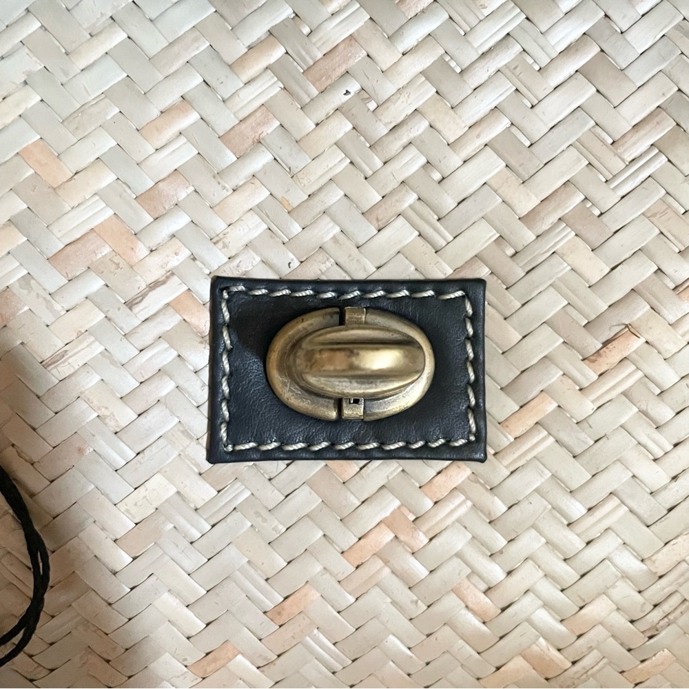 NWT Sophia Visconti Leather/Straw Shoulder Bag - Picture 9 of 11